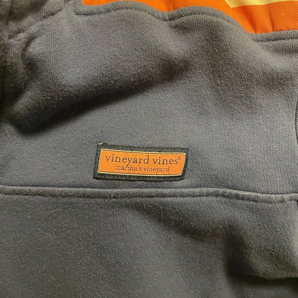 Vineyard Vines Quarter Zip - Picture 3 of 4